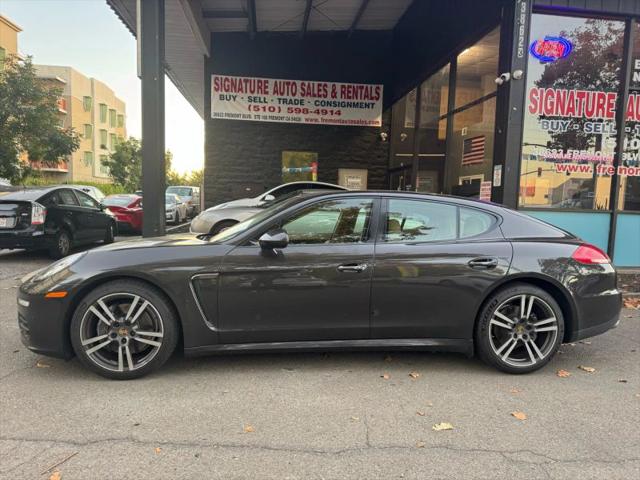 2014 Porsche Panamera Base