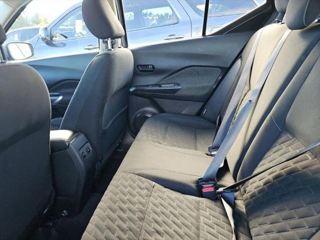 2021 Nissan Kicks SV Xtronic CVT