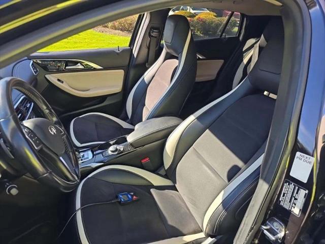 2019 INFINITI QX30 LUXE