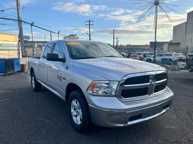 2019 Ram 1500 Classic SLT Crew Cab 4x4 6'4" Box