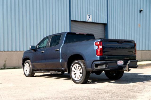 2022 Chevrolet Silverado 1500 2WD Crew Cab Short Bed Custom