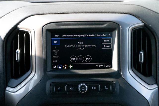 2022 Chevrolet Silverado 1500 2WD Crew Cab Short Bed Custom