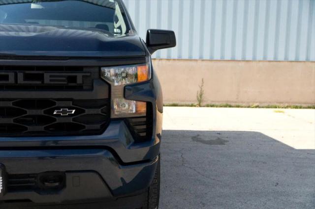 2022 Chevrolet Silverado 1500 2WD Crew Cab Short Bed Custom