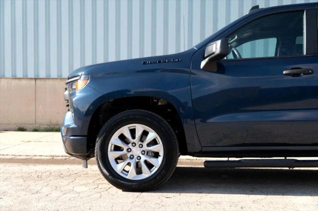 2022 Chevrolet Silverado 1500 2WD Crew Cab Short Bed Custom