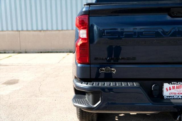 2022 Chevrolet Silverado 1500 2WD Crew Cab Short Bed Custom
