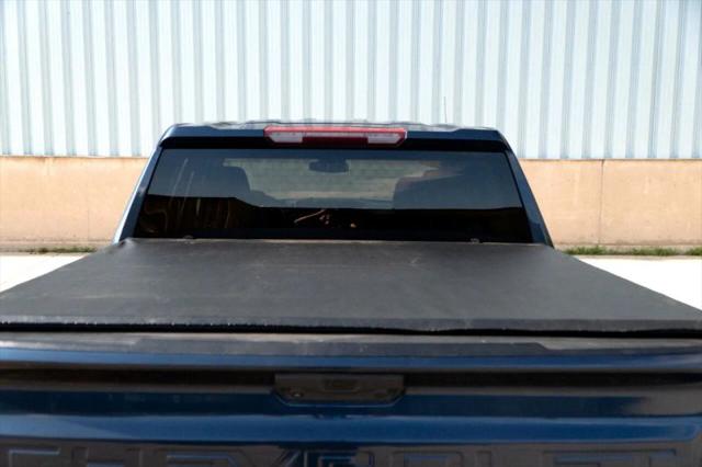 2022 Chevrolet Silverado 1500 2WD Crew Cab Short Bed Custom