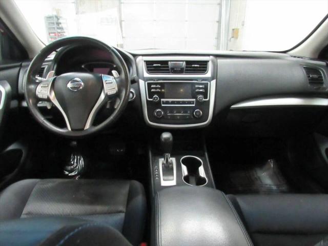 2016 Nissan Altima 2.5 SR