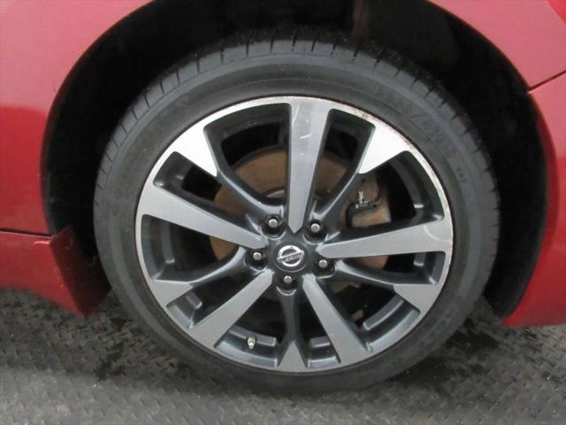 2016 Nissan Altima 2.5 SR