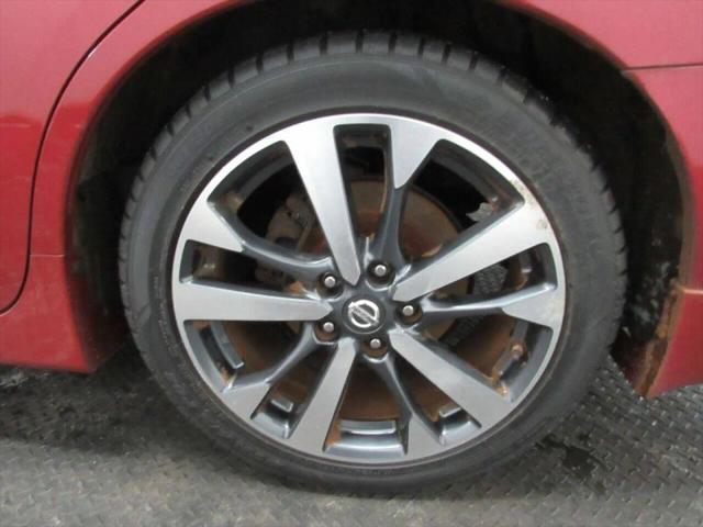 2016 Nissan Altima 2.5 SR