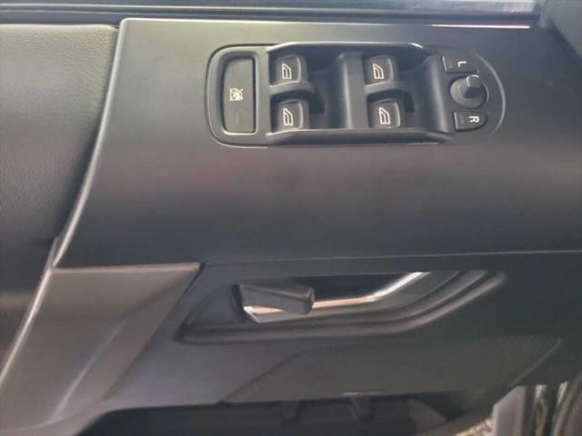 2010 Land Rover LR2 HSE