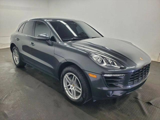 2018 Porsche Macan Base