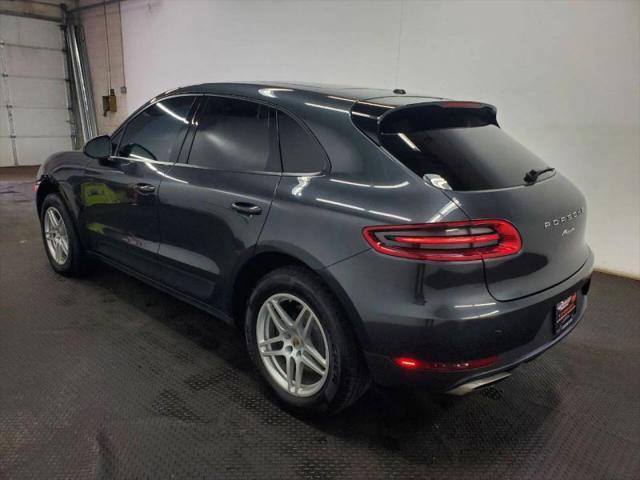 2018 Porsche Macan Base