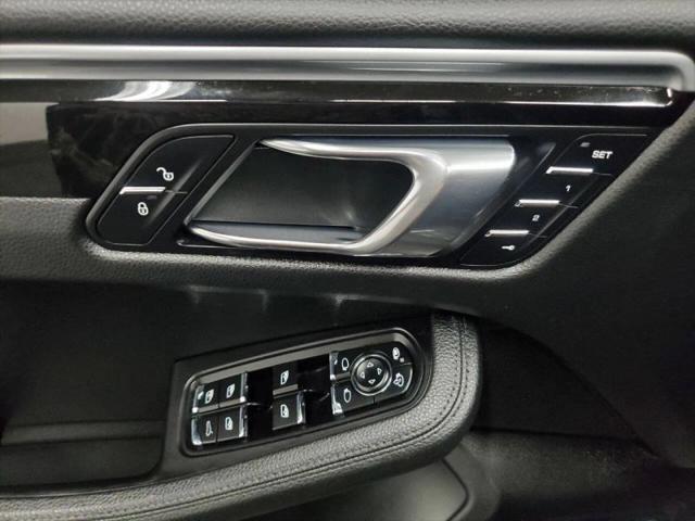 2018 Porsche Macan Base