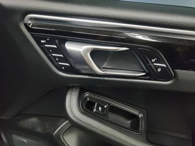 2018 Porsche Macan Base