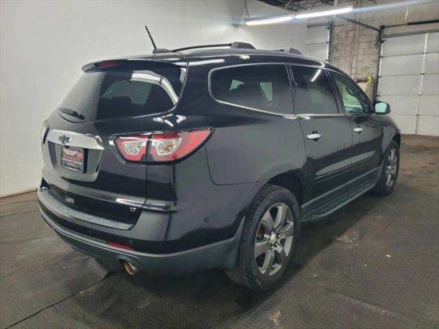 2017 Chevrolet Traverse 2LT