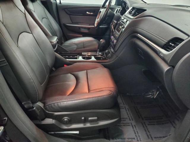 2017 Chevrolet Traverse 2LT
