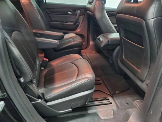 2017 Chevrolet Traverse 2LT