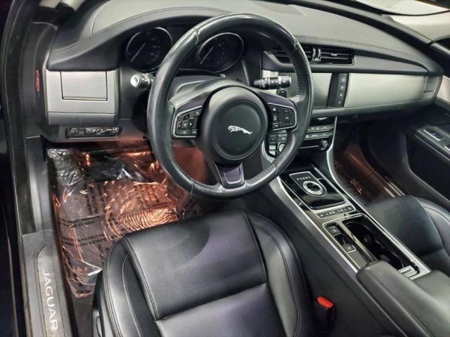 2016 Jaguar XF 35t Premium