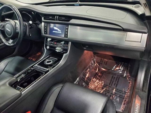 2016 Jaguar XF 35t Premium