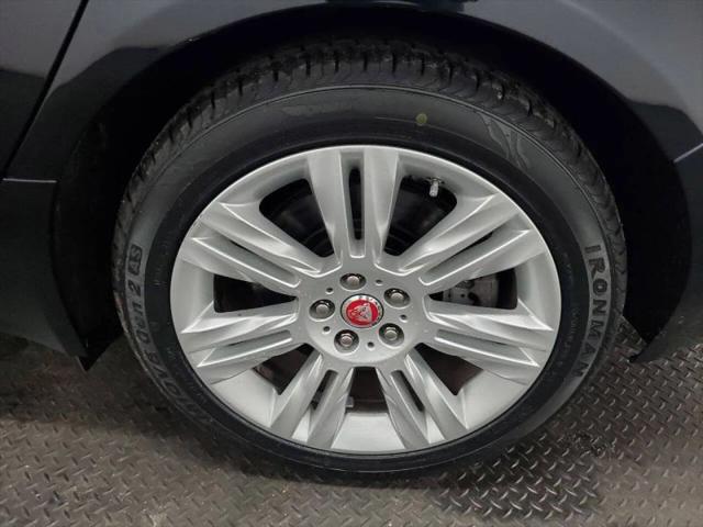 2016 Jaguar XF 35t Premium