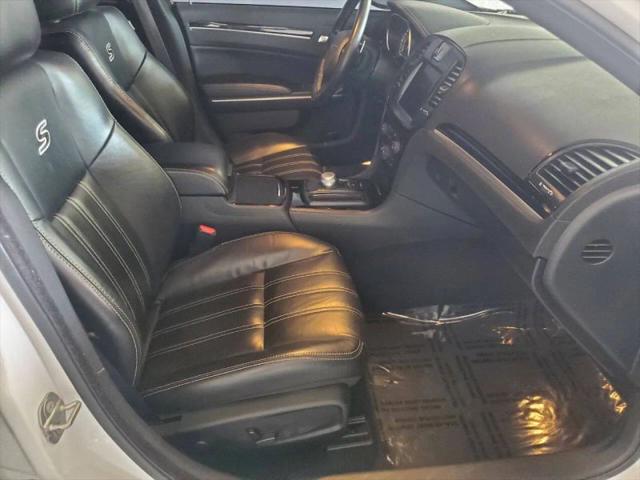 2022 Chrysler 300 S