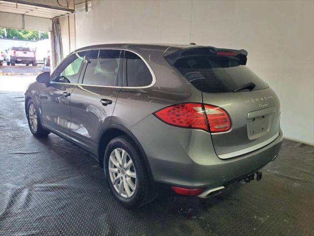 2012 Porsche Cayenne Base