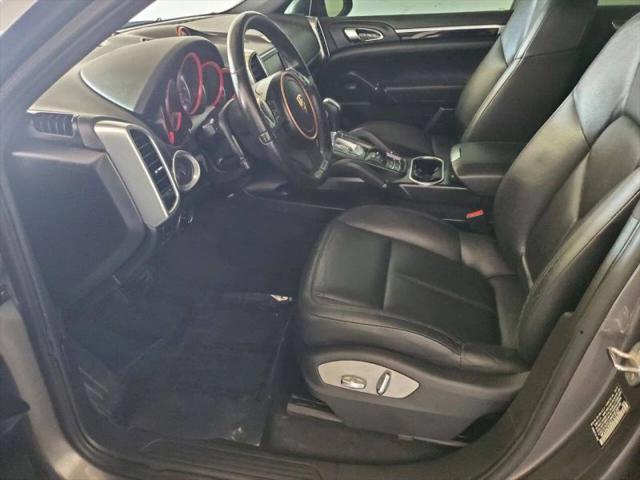 2012 Porsche Cayenne Base
