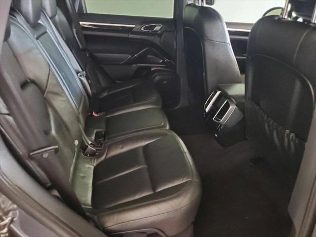 2012 Porsche Cayenne Base