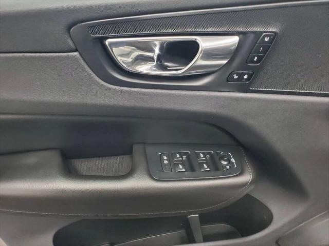 2019 Volvo XC60 T5 Momentum