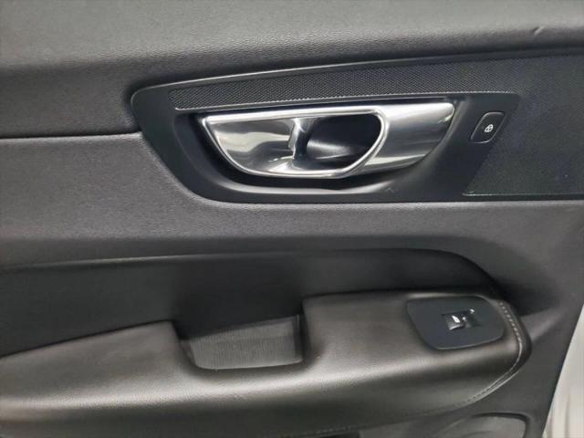 2019 Volvo XC60 T5 Momentum