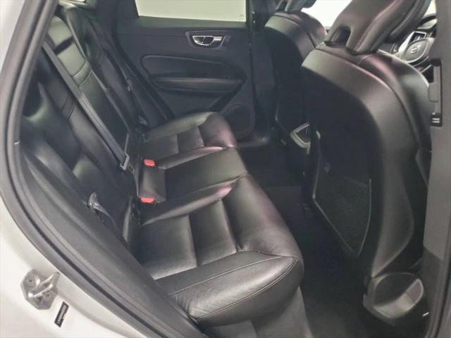 2019 Volvo XC60 T5 Momentum