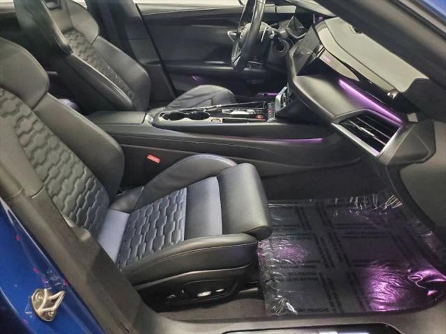 2022 Audi e-tron GT Prestige quattro