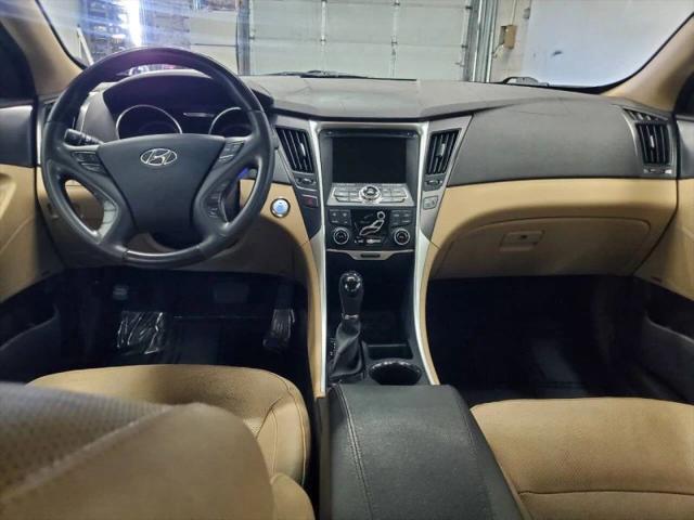 2011 Hyundai Sonata Hybrid Base