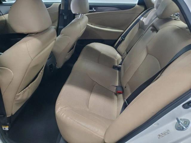 2011 Hyundai Sonata Hybrid Base