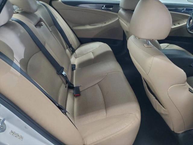 2011 Hyundai Sonata Hybrid Base