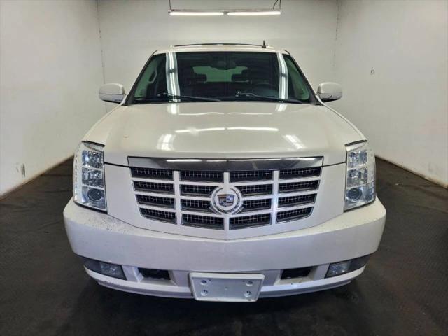 2009 Cadillac Escalade Hybrid Standard