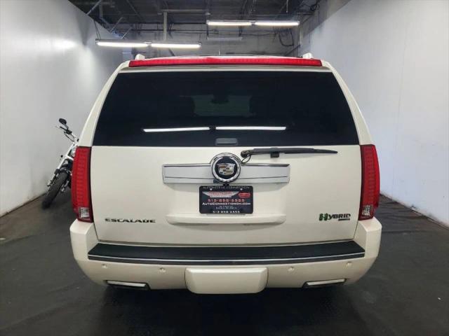 2009 Cadillac Escalade Hybrid Standard