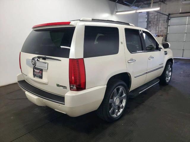 2009 Cadillac Escalade Hybrid Standard