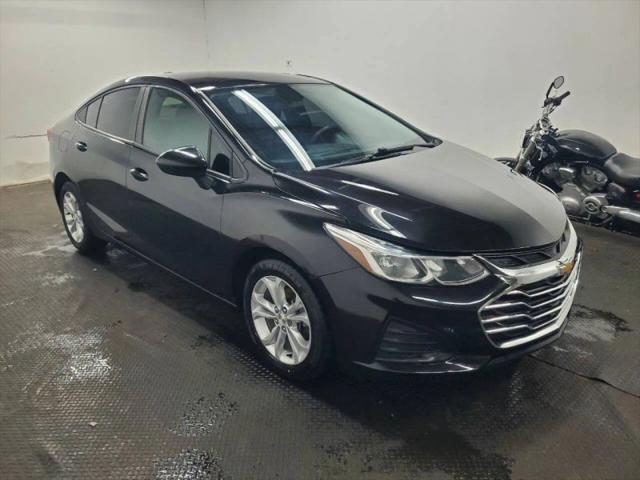 2019 Chevrolet Cruze LS