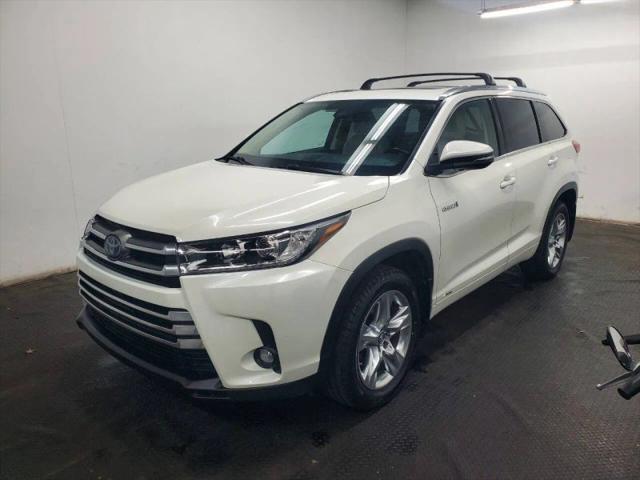 2019 Toyota Highlander Hybrid Limited for sale near Fairfield, OH