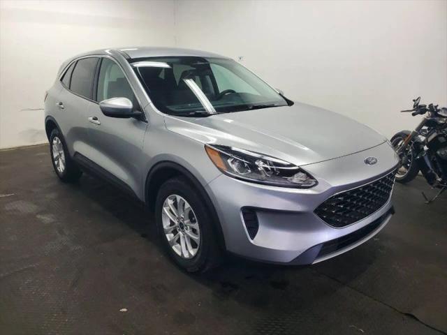 2021 Ford Escape SE Hybrid