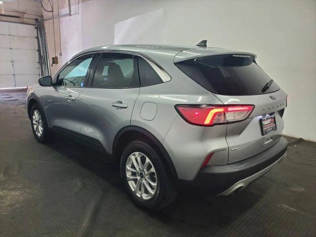 2021 Ford Escape SE Hybrid