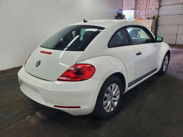 2016 Volkswagen Beetle 1.8T Fleet Edition