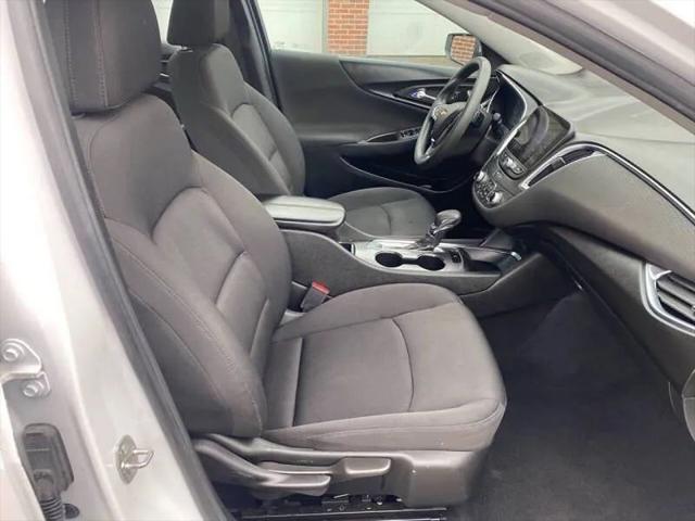 2021 Chevrolet Malibu FWD LT