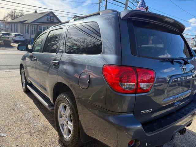 2010 Toyota Sequoia SR5 5.7L V8