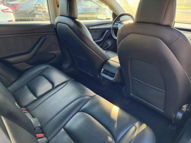 2022 Tesla Model 3 Long Range Dual Motor All-Wheel Drive