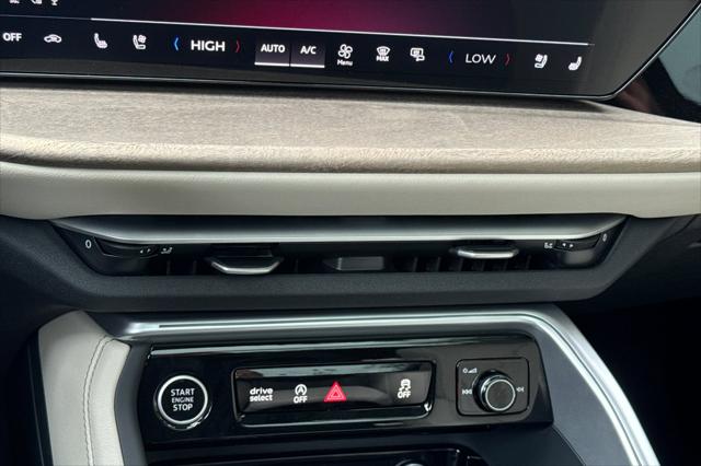 2025 Audi Q5 Prestige TFSI quattro S tronic