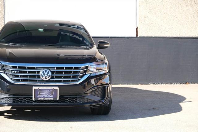 2022 Volkswagen Passat 2.0T R-Line
