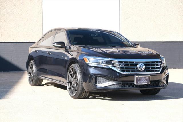 2022 Volkswagen Passat 2.0T R-Line
