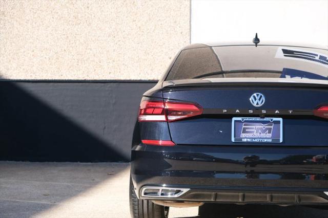 2022 Volkswagen Passat 2.0T R-Line